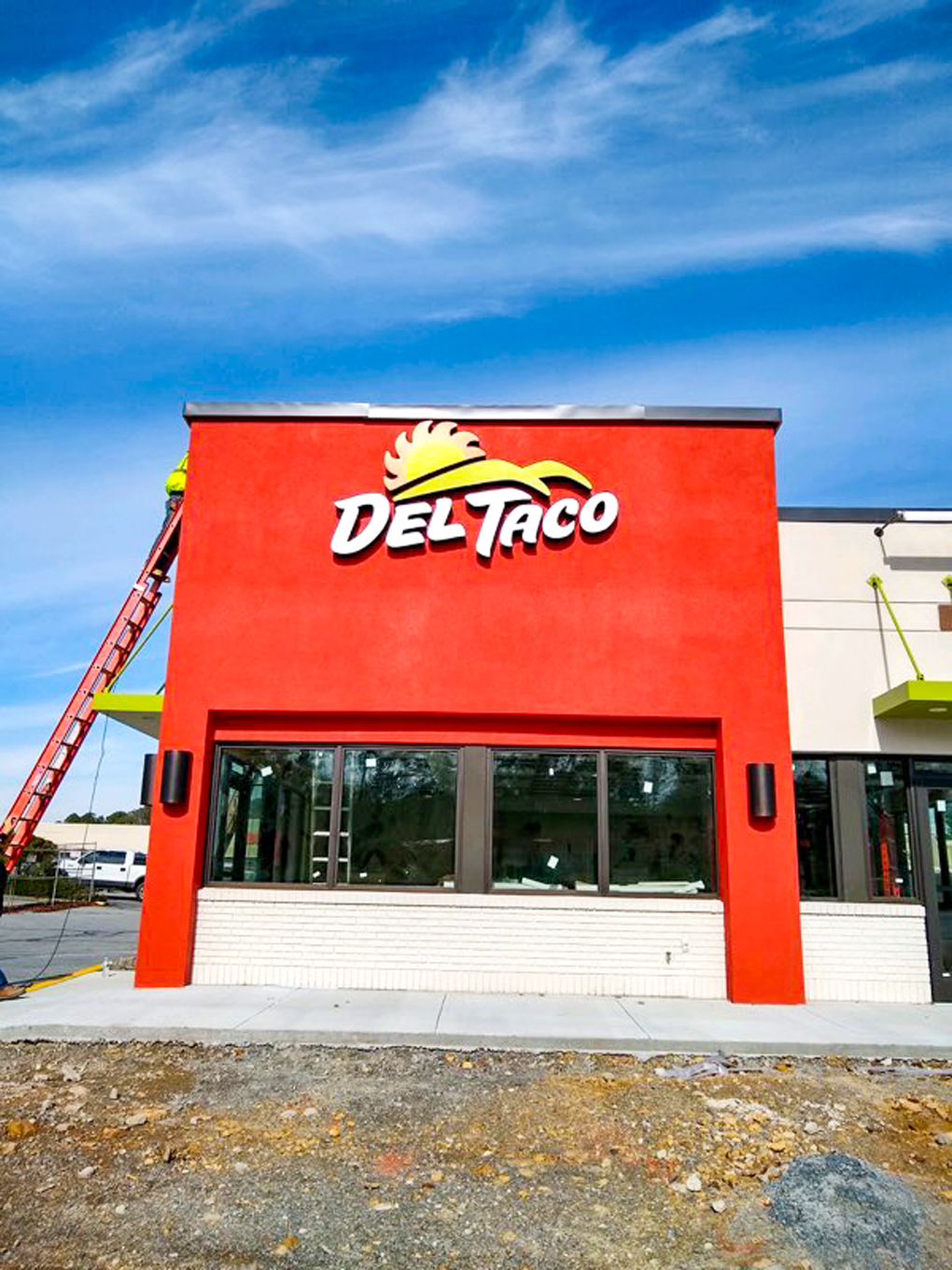 Del Taco - Exterior Signage - InView Graphics & Signs